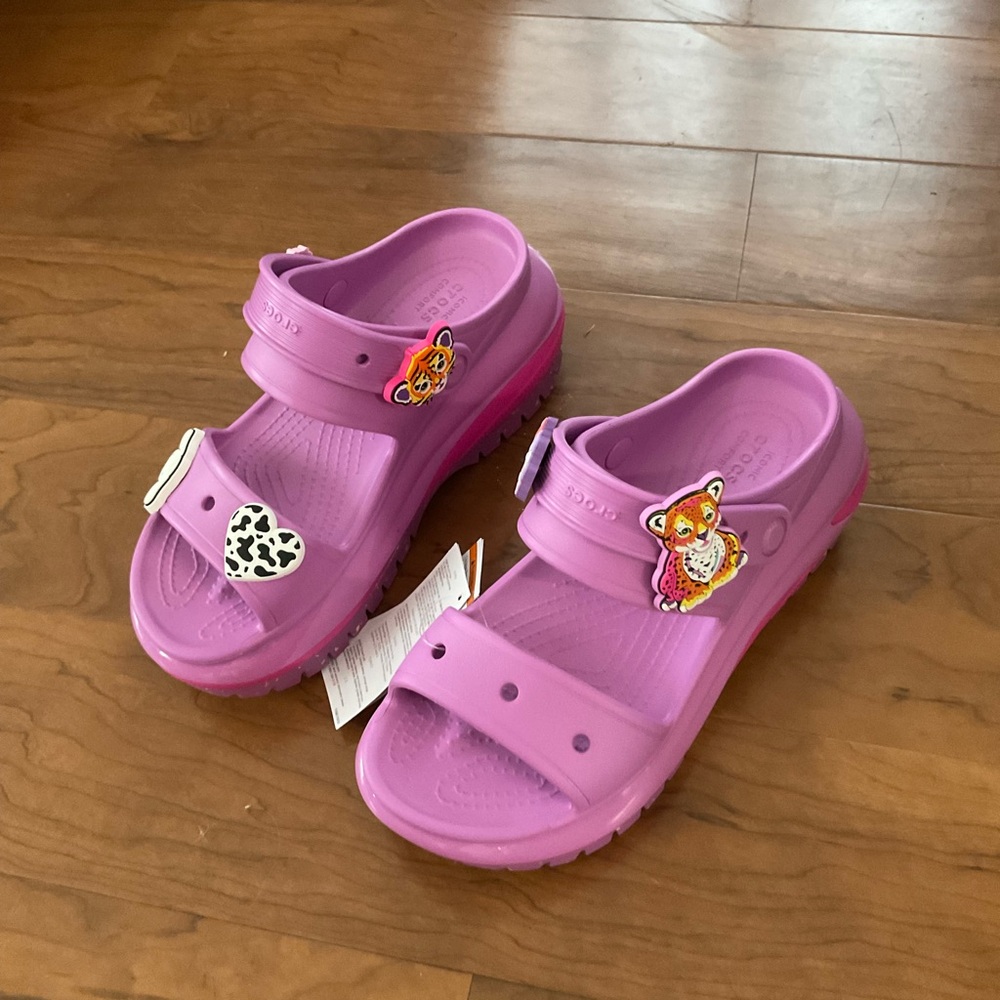 CROCS sandals NWT gibbets included